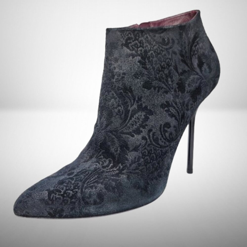 Gucci Black Embossed Suede Ankle Boots - Size 37.5 - Picture 2 of 13